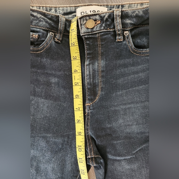 DL 1961 jeans - Picture 16 of 17